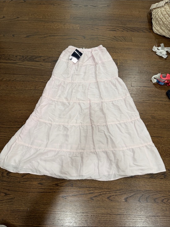 Brandy Melville Dresses & Skirts - Brandy Melville Italy Ligh Pink Tiered Maxi Skirt - Women's Flowing Summer Skirt